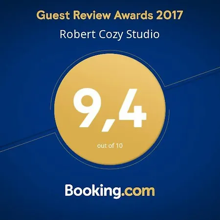 Robert Cozy Studio